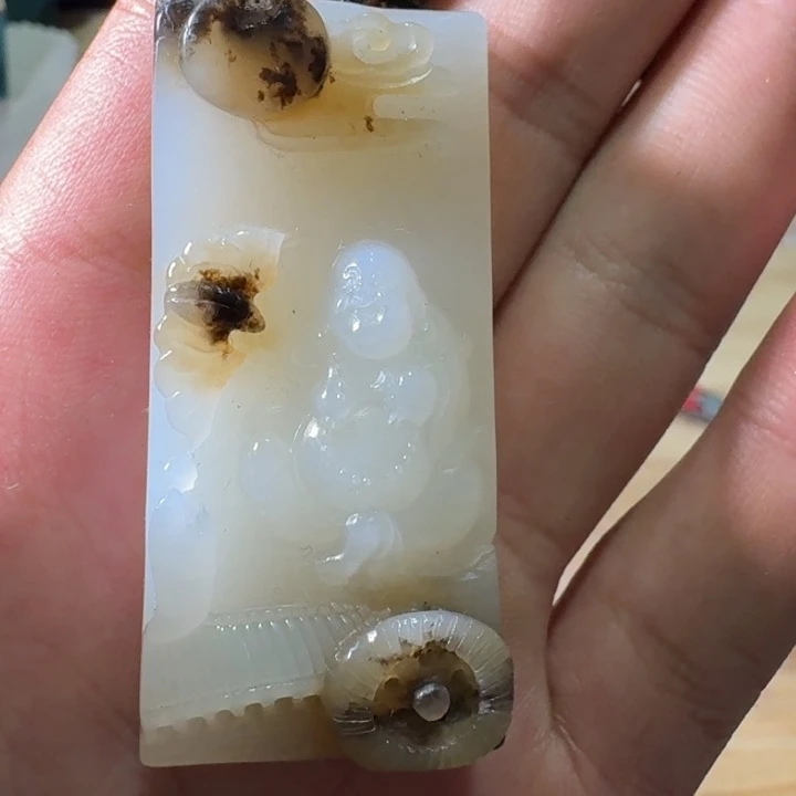 未镶嵌和田玉(糖玉)挂件