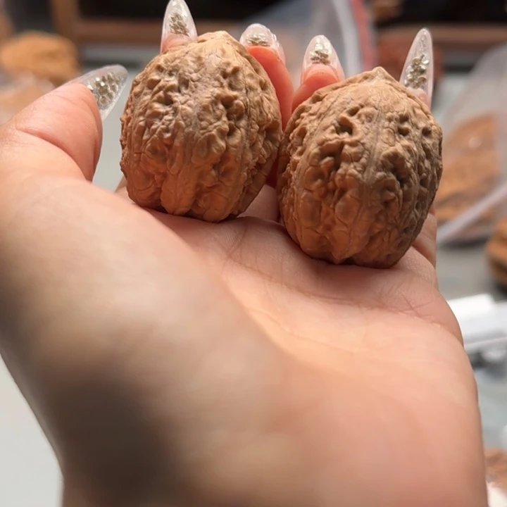 文玩核桃把件关东木子楸百核192花皮