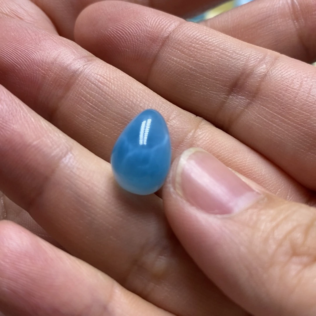 针钠钙石（海纹石）未镶嵌颈饰还***呢