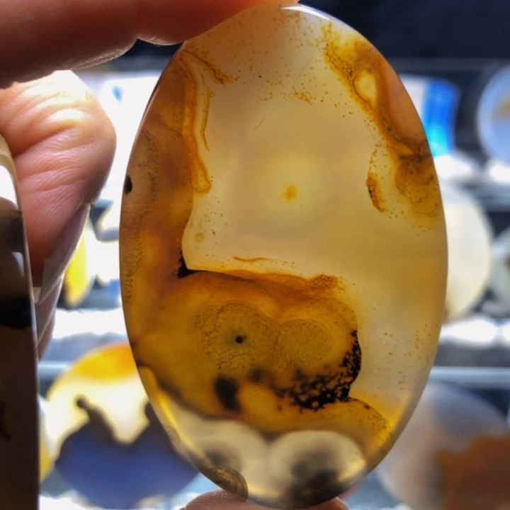 合金玛瑙/玉髓珠宝奇石41