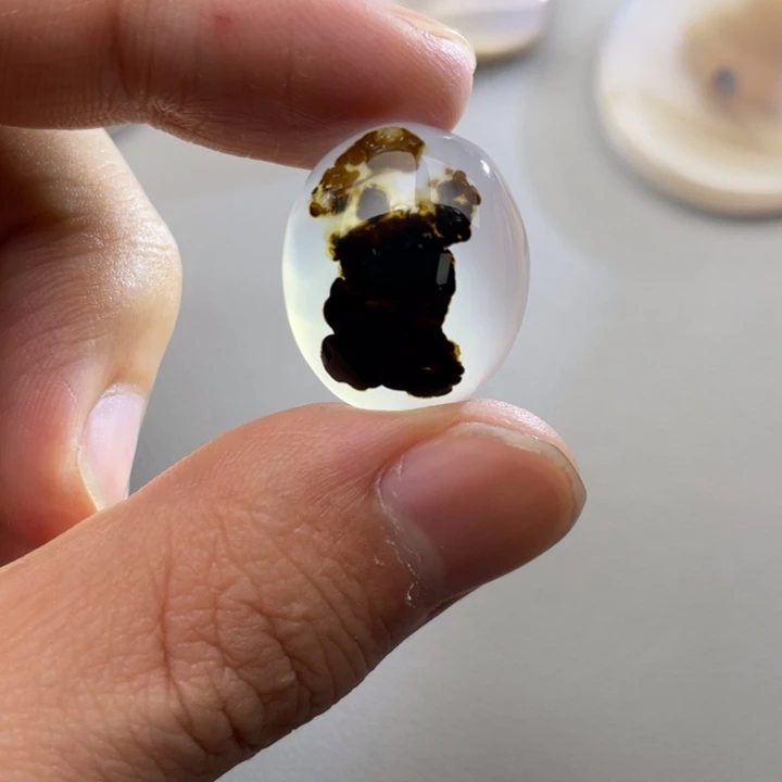 玛瑙/玉髓颈饰未镶嵌K****柠