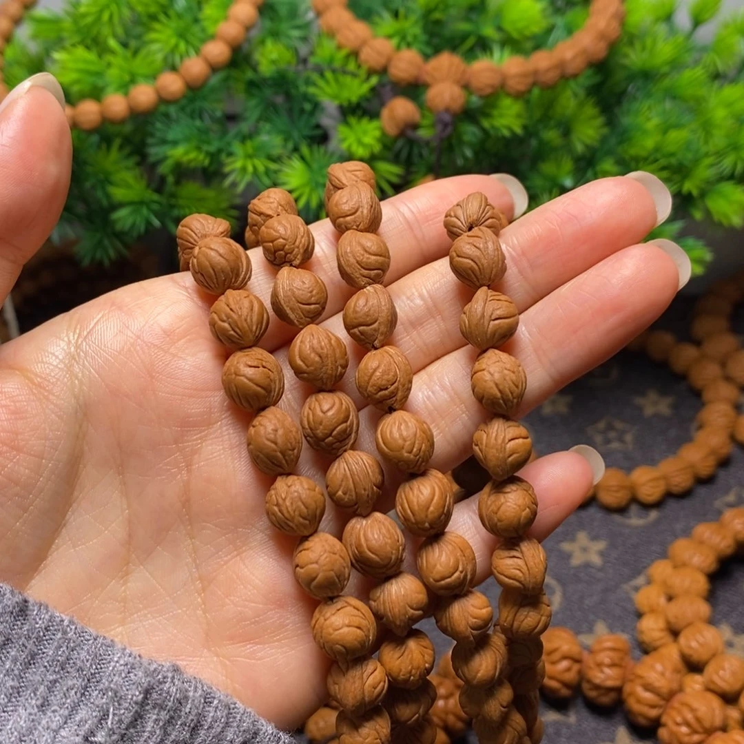 张***资手串桃核秦岭桃核