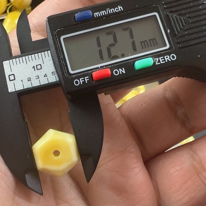 蜜蜡裸石未镶嵌18 杂