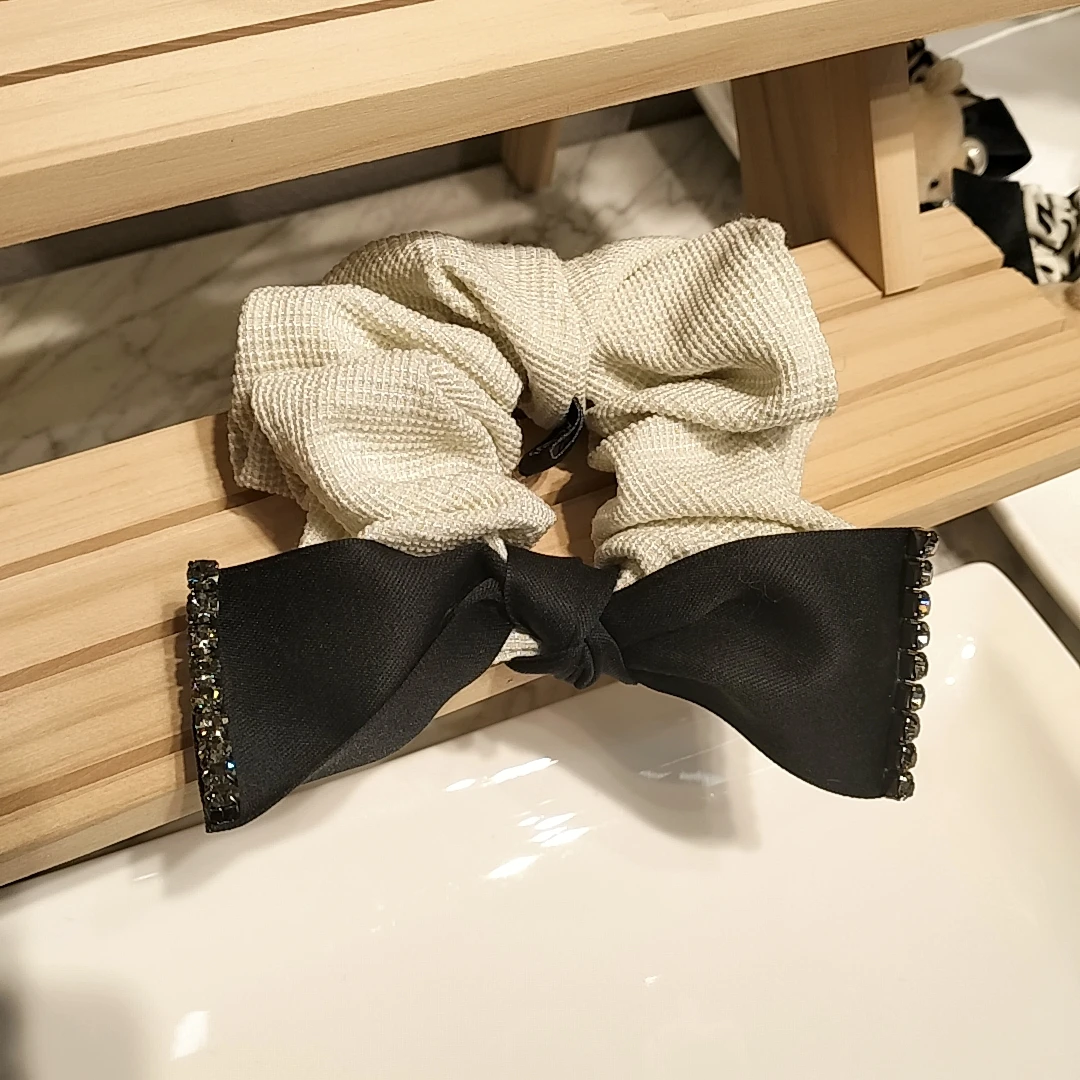 铜合金婚庆饰品 十区 913 轻奢新款时尚手工简约套装饰品