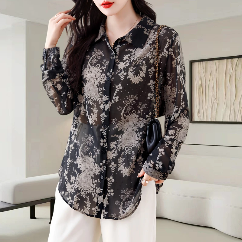 复古碎花长袖雪纺衬衫女秋季新款轻薄透气小衫宽松洋气中长款上衣