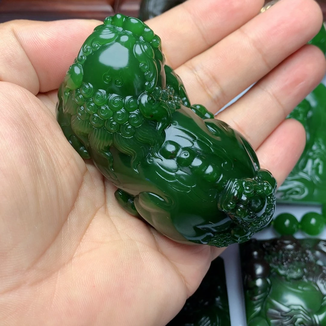 颈饰未镶嵌和田玉魔***叔