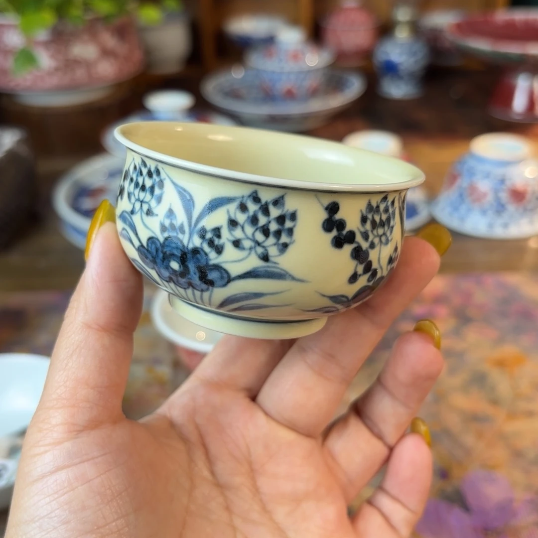 瓷青花手绘二号釉杯子