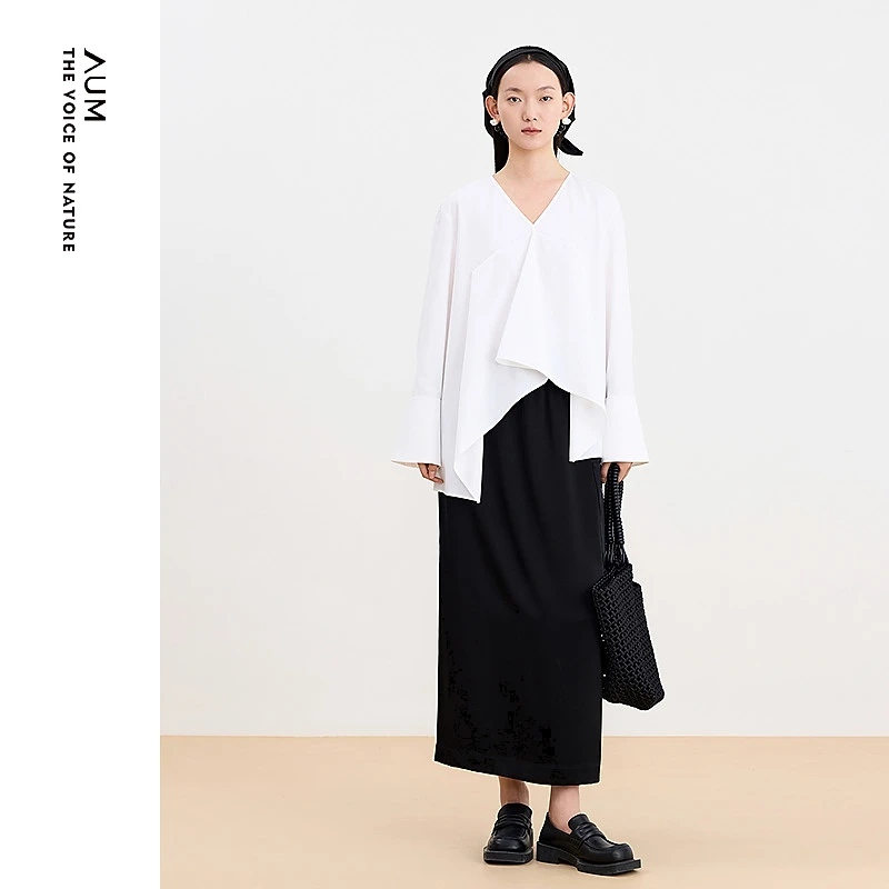 AUM/噢姆云雾白不规则结构主义分割文艺风长袖气质衬衫M1EG21991