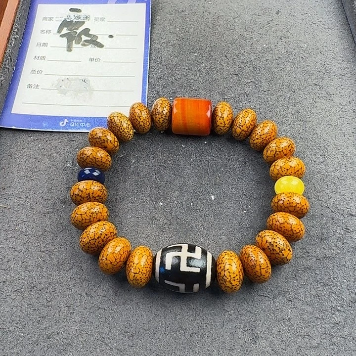 星月菩提吊坠手串