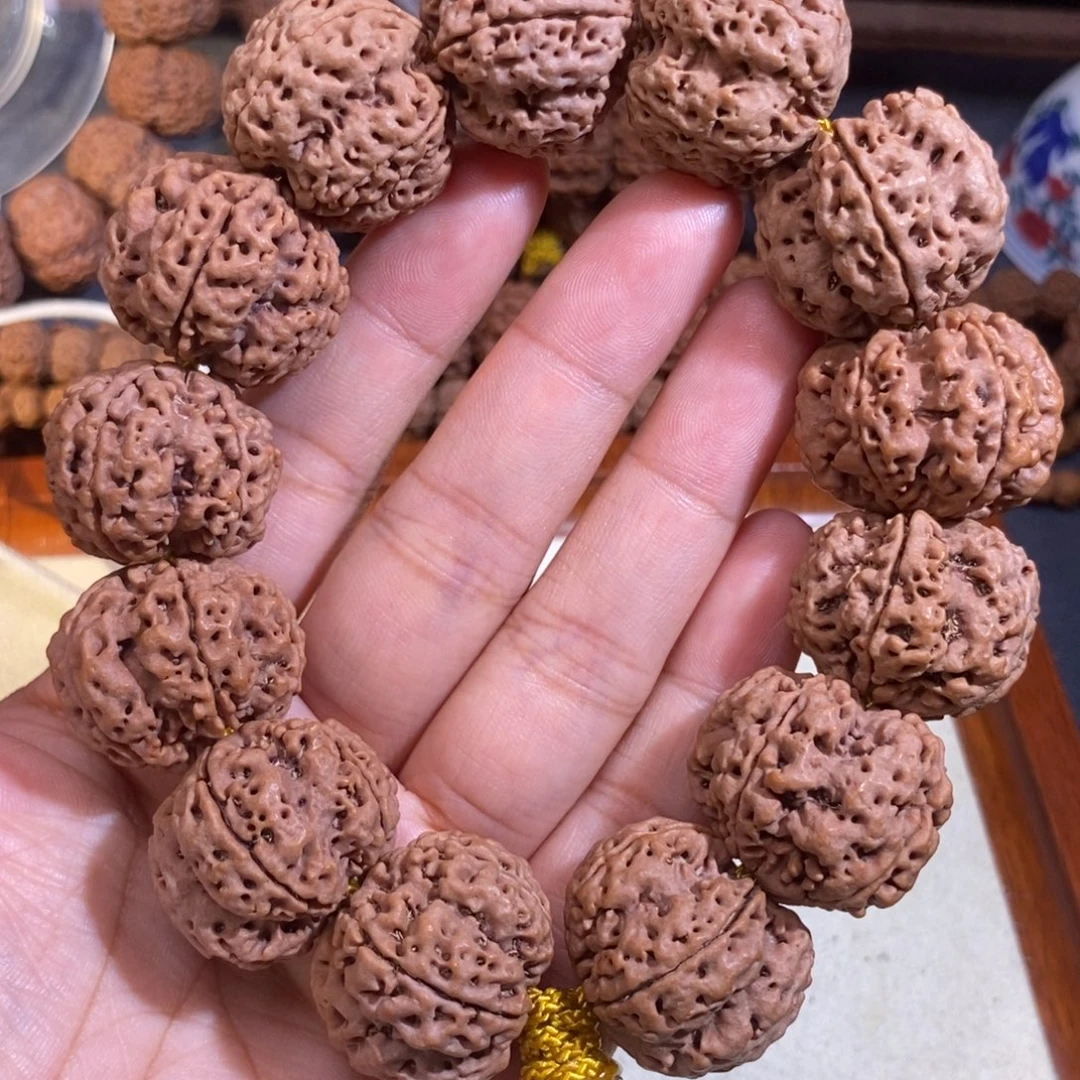 金刚菩提手串天宫梅花25mm