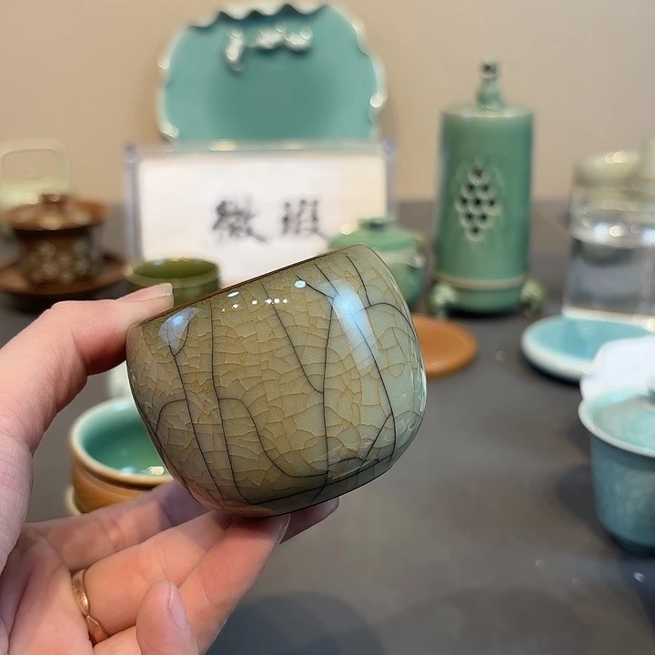 瓷片阎*人青瓷青瓷青瓷青瓷