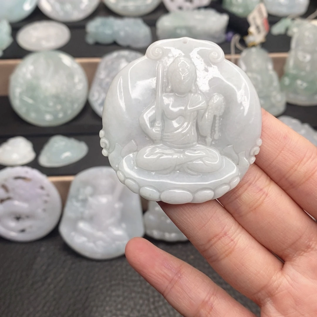 颈饰未镶嵌翡翠不动