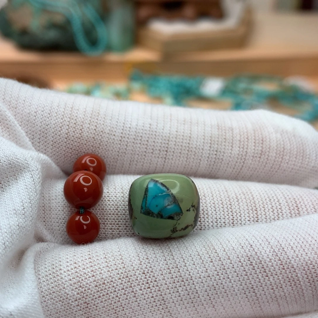 玛瑙/玉髓未镶嵌珠宝奇石