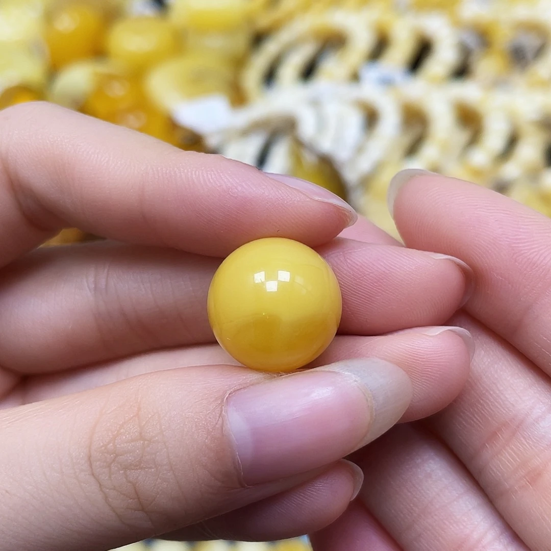 裸石蜜蜡未镶嵌圆珠15.5mm瑕