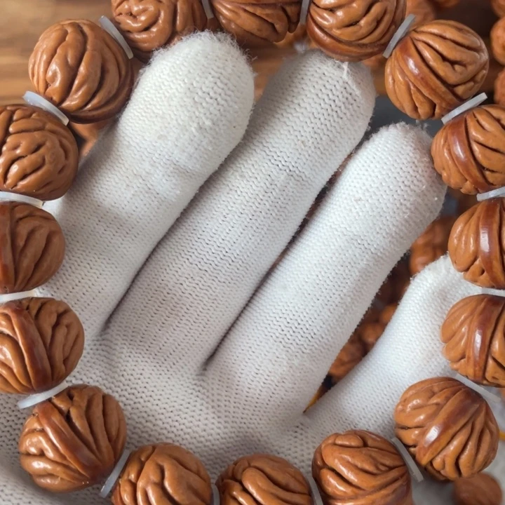 桃木1号链接桃核手串一个