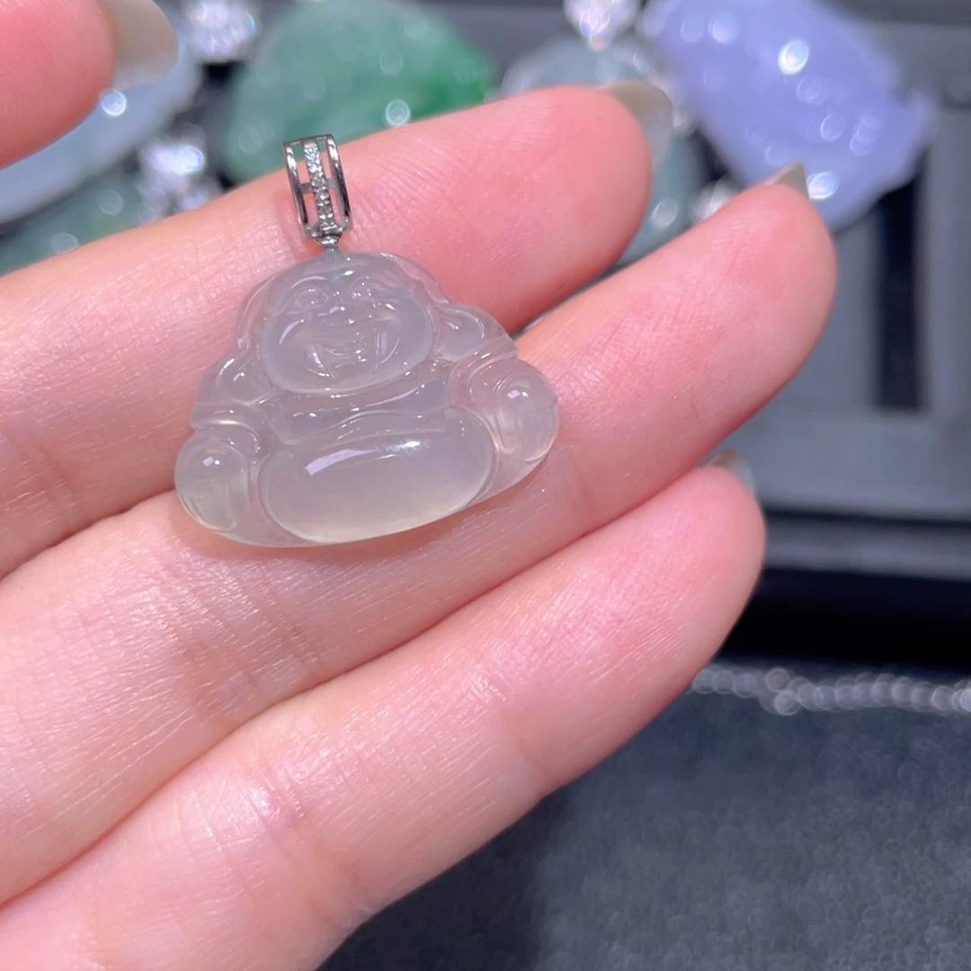 颈饰18K金镶嵌翡翠翡翠