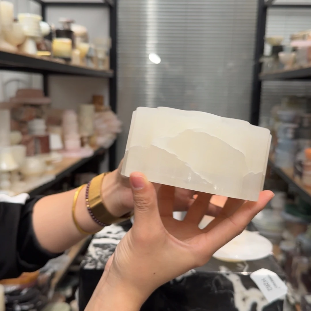 H77。 亿。                手感。香薰