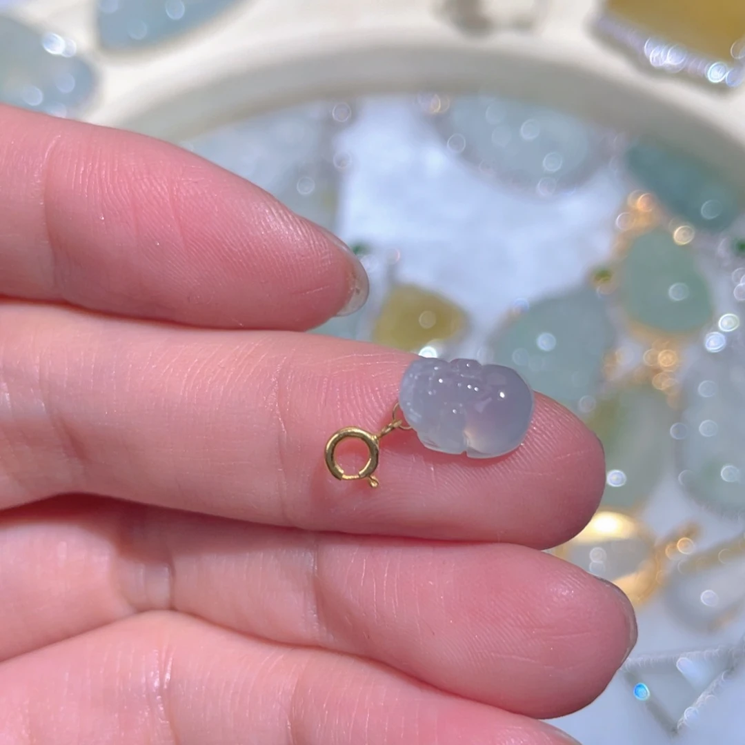 翡翠颈饰18K金镶嵌翡翠