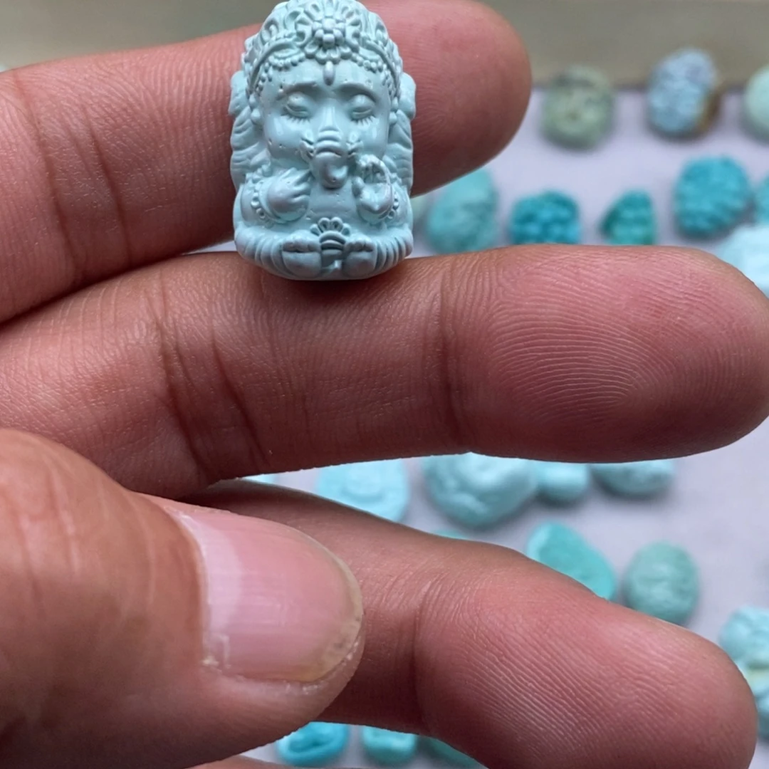馨***～绿松石未镶嵌珠宝半成品