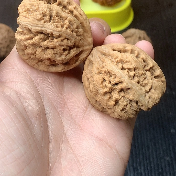 文玩核桃吊坠40 大粗筋天使