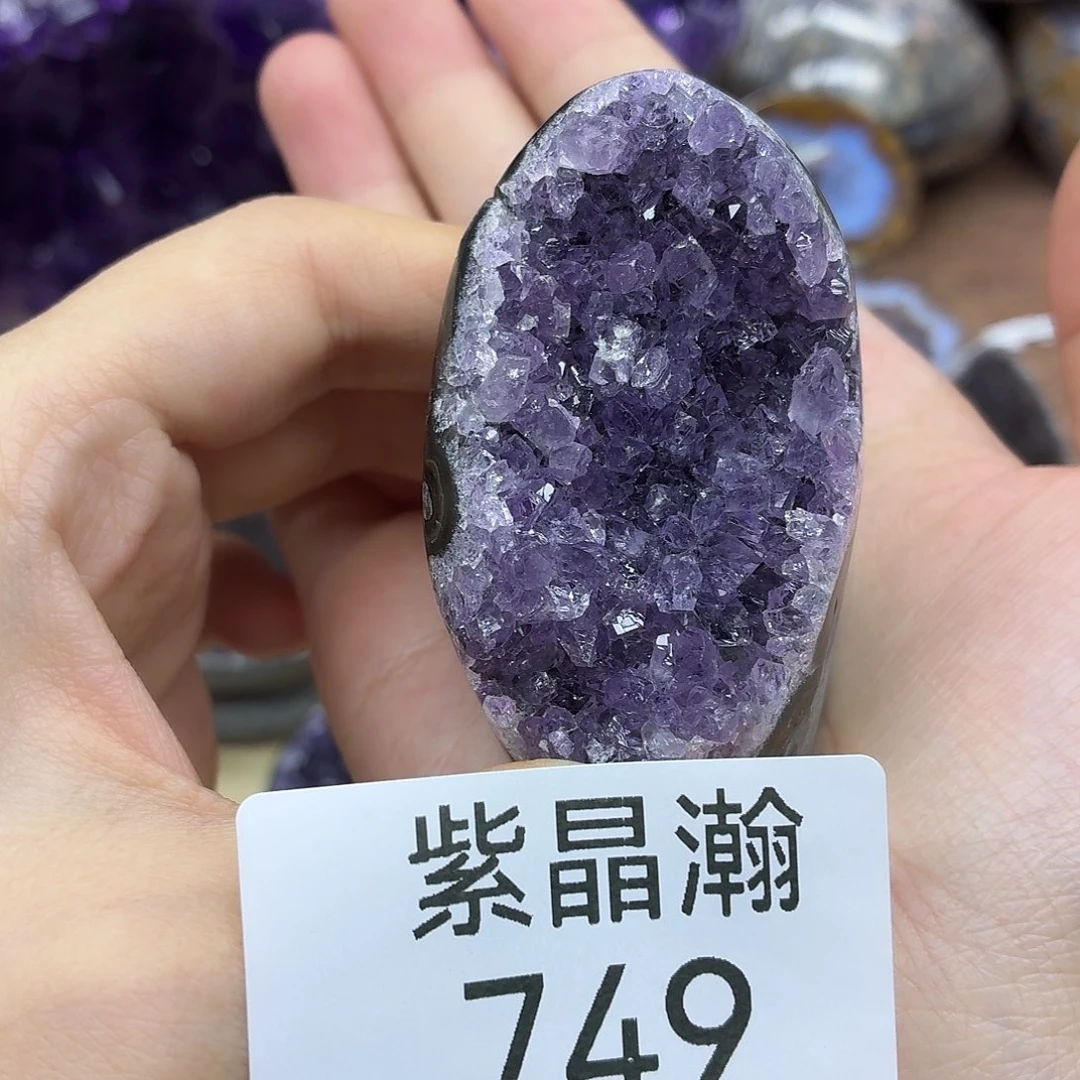 水晶大型摆件（非配饰）未镶嵌