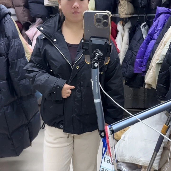 女外套黑色短款外套