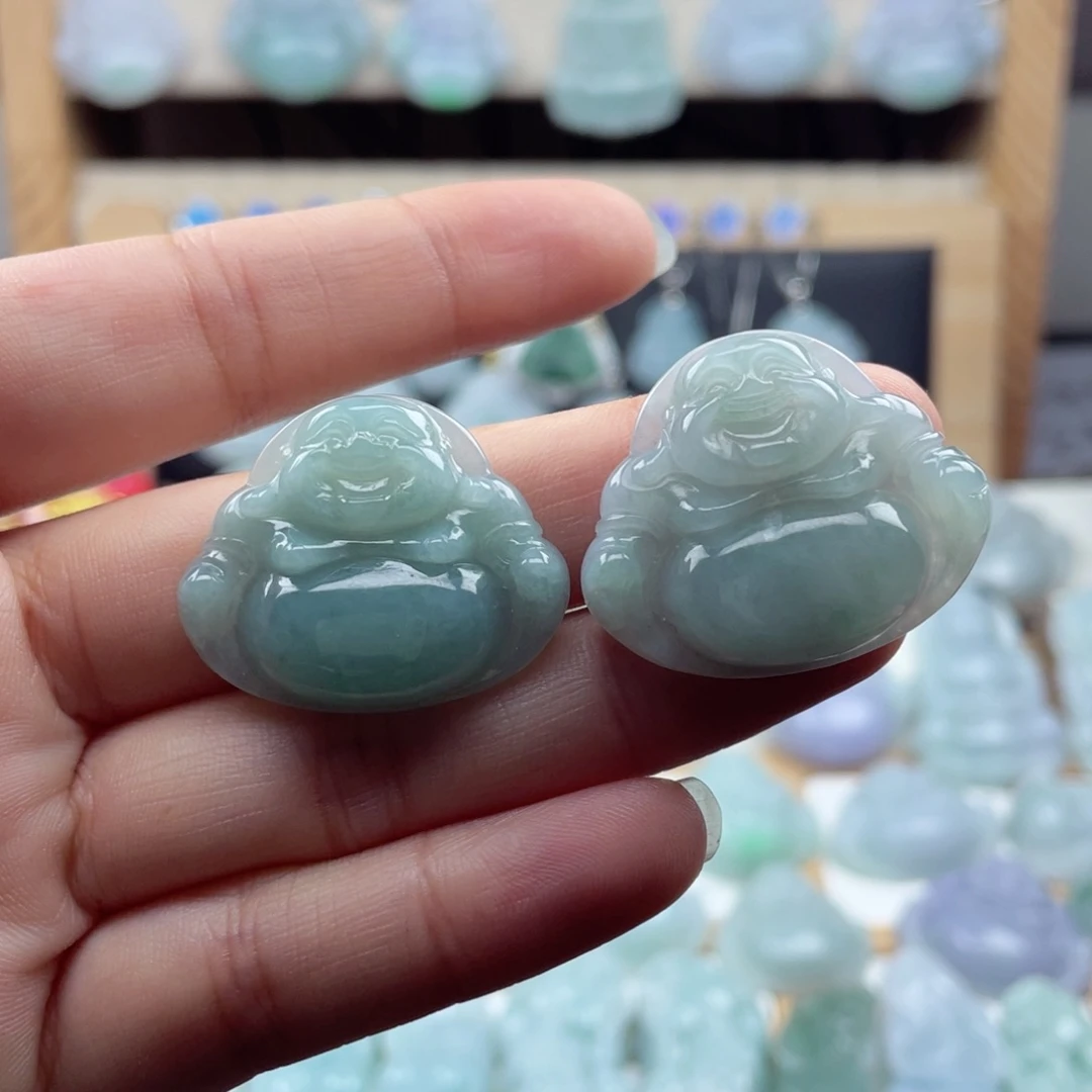 颈饰未镶嵌翡翠小冰佛 任发其一