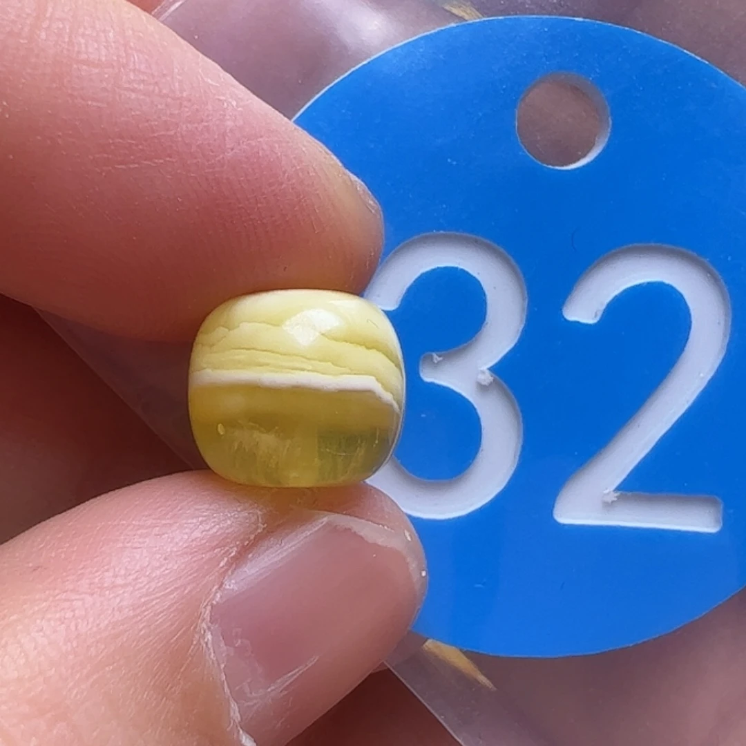 蜜蜡未镶嵌珠宝奇石10mm花粉