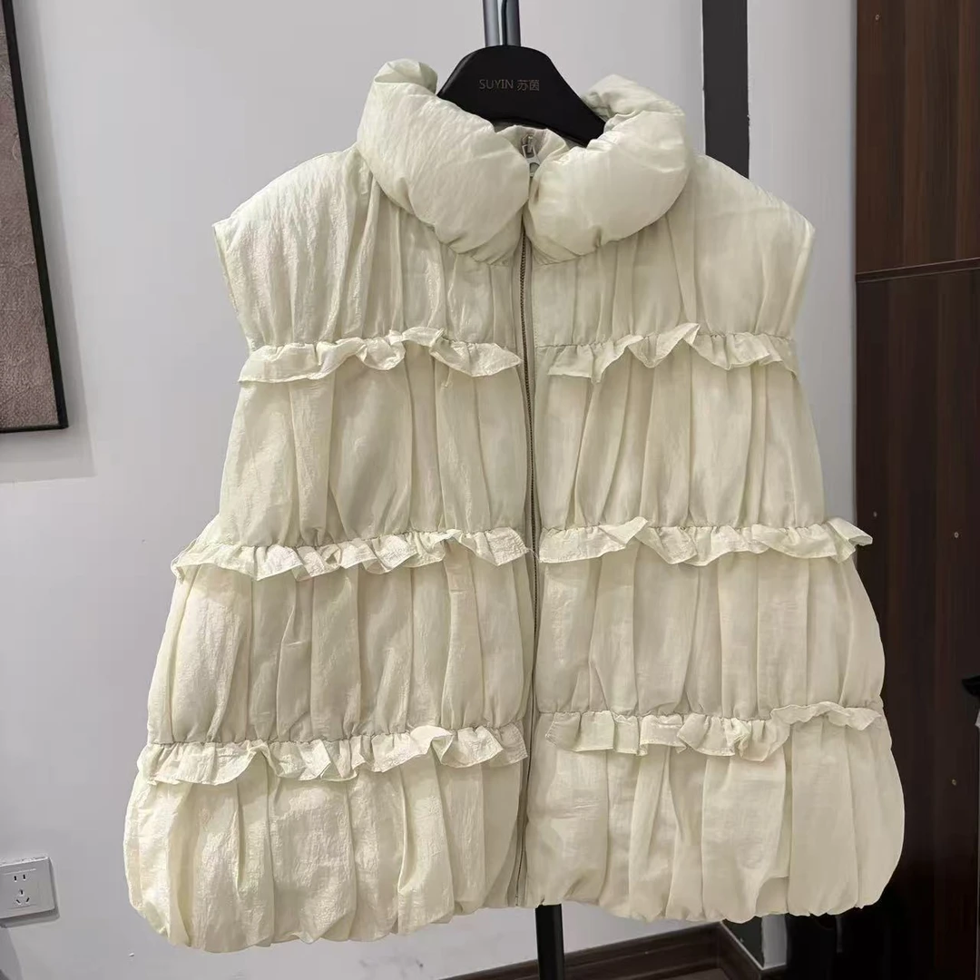 【苏茵】2025秋冬新款韩代高品质木耳边女显瘦气质羽绒小众马甲上衣