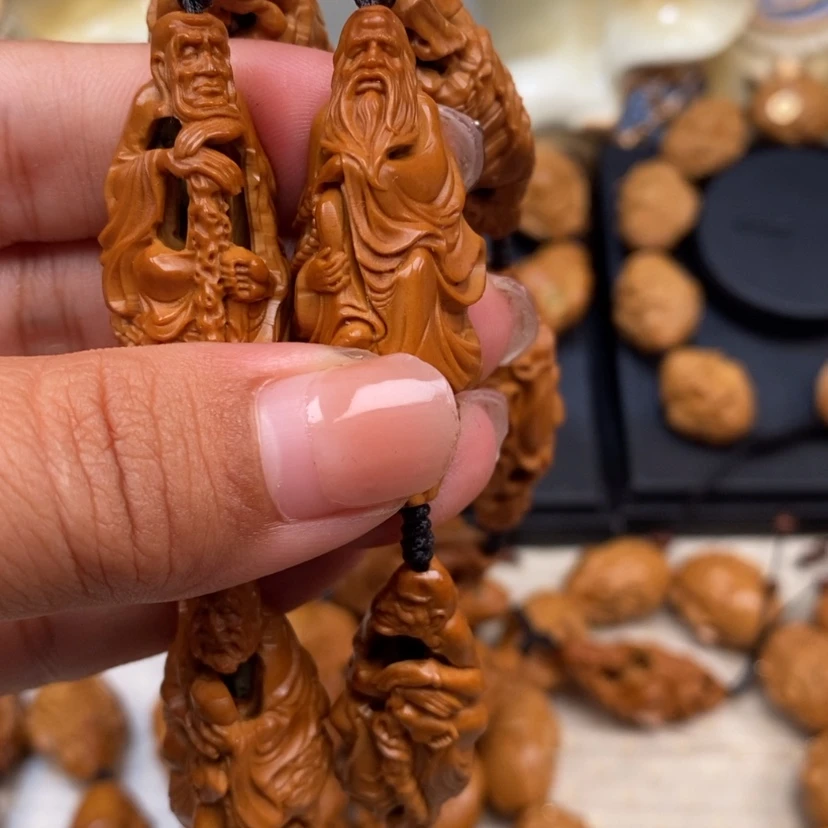 【闪购商品】橄榄核吊坠橄榄手工雕刻工艺