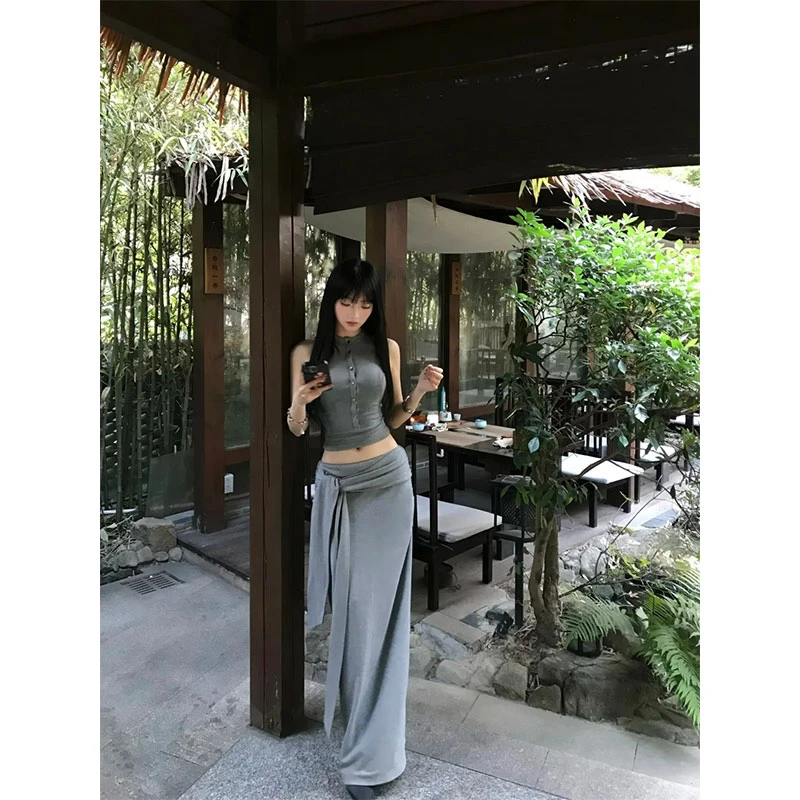 2025春季纯欲风辣妹无袖背心单排扣上衣设计感长款半身裙两件套装