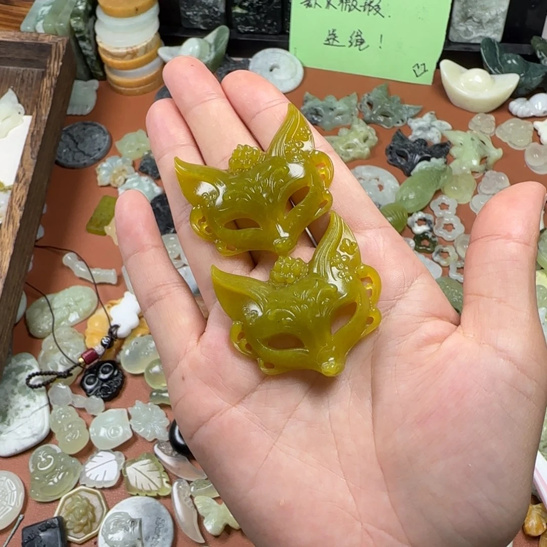 聆****未镶嵌蛇纹石玉发饰狐狸面具