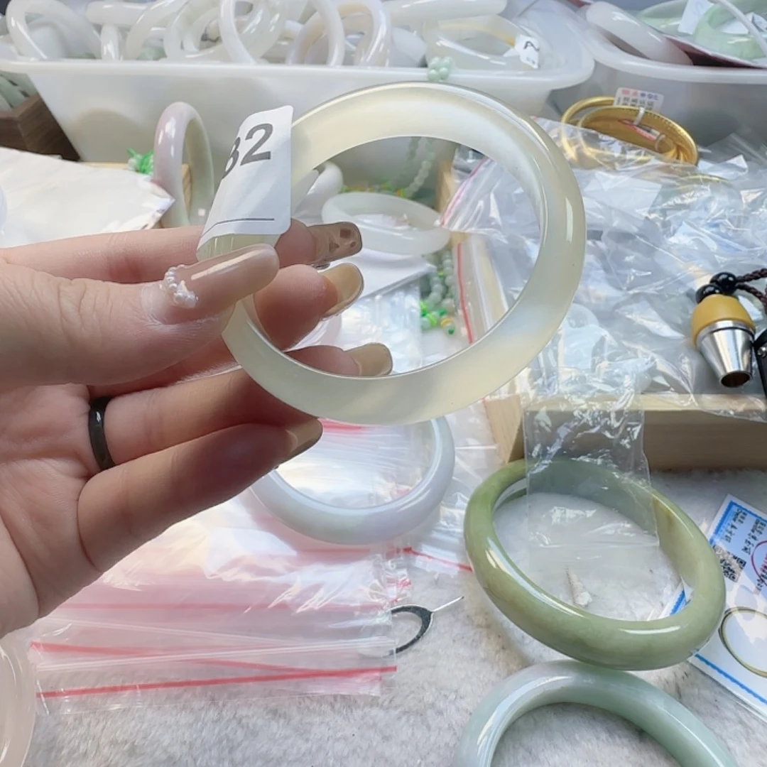 1碧玺（处理）632不退换微瑕