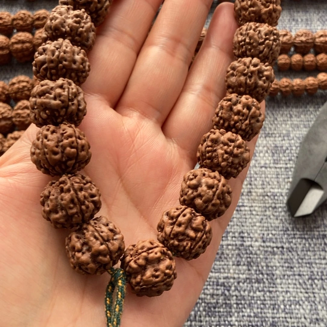 金刚菩提吊坠惜**妹精挑老树方印手持