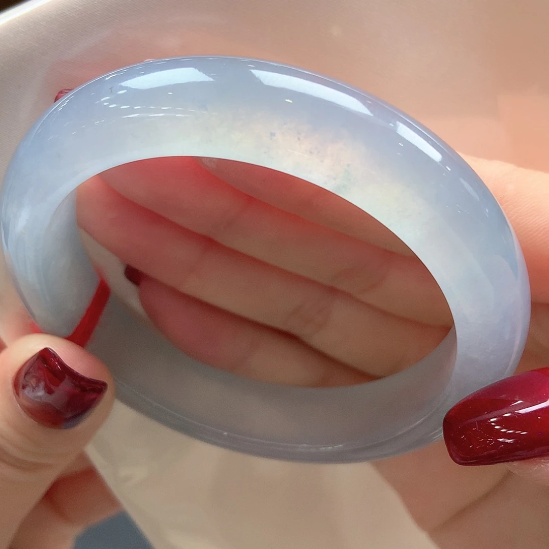 翡翠未镶嵌手镯高冰蓝炸光44号