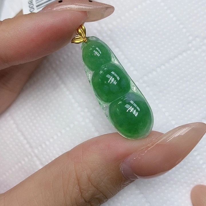 颈饰18K金镶嵌翡翠
