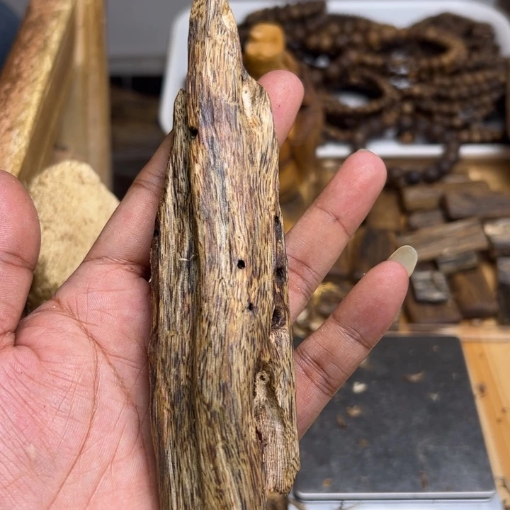 沉香沉香碎屑38克