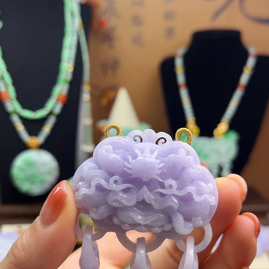 翡翠未镶嵌颈饰天然翡翠