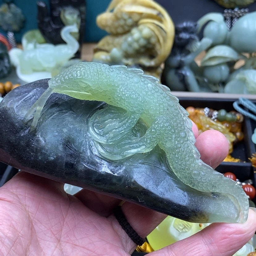 【闪购商品】未镶嵌蛇纹石玉摆件