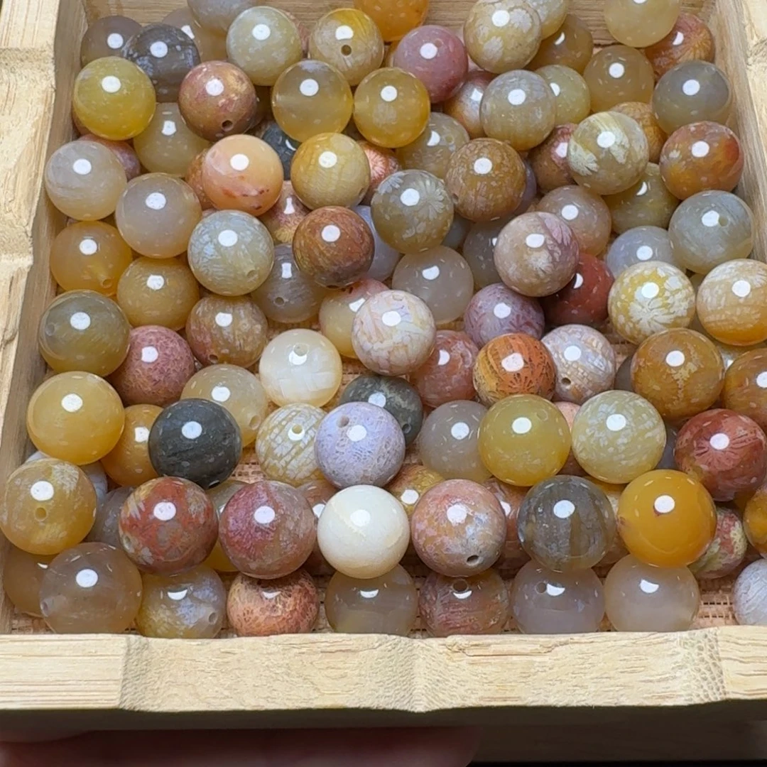 硅化玉未镶嵌10咪货头，随机发200克