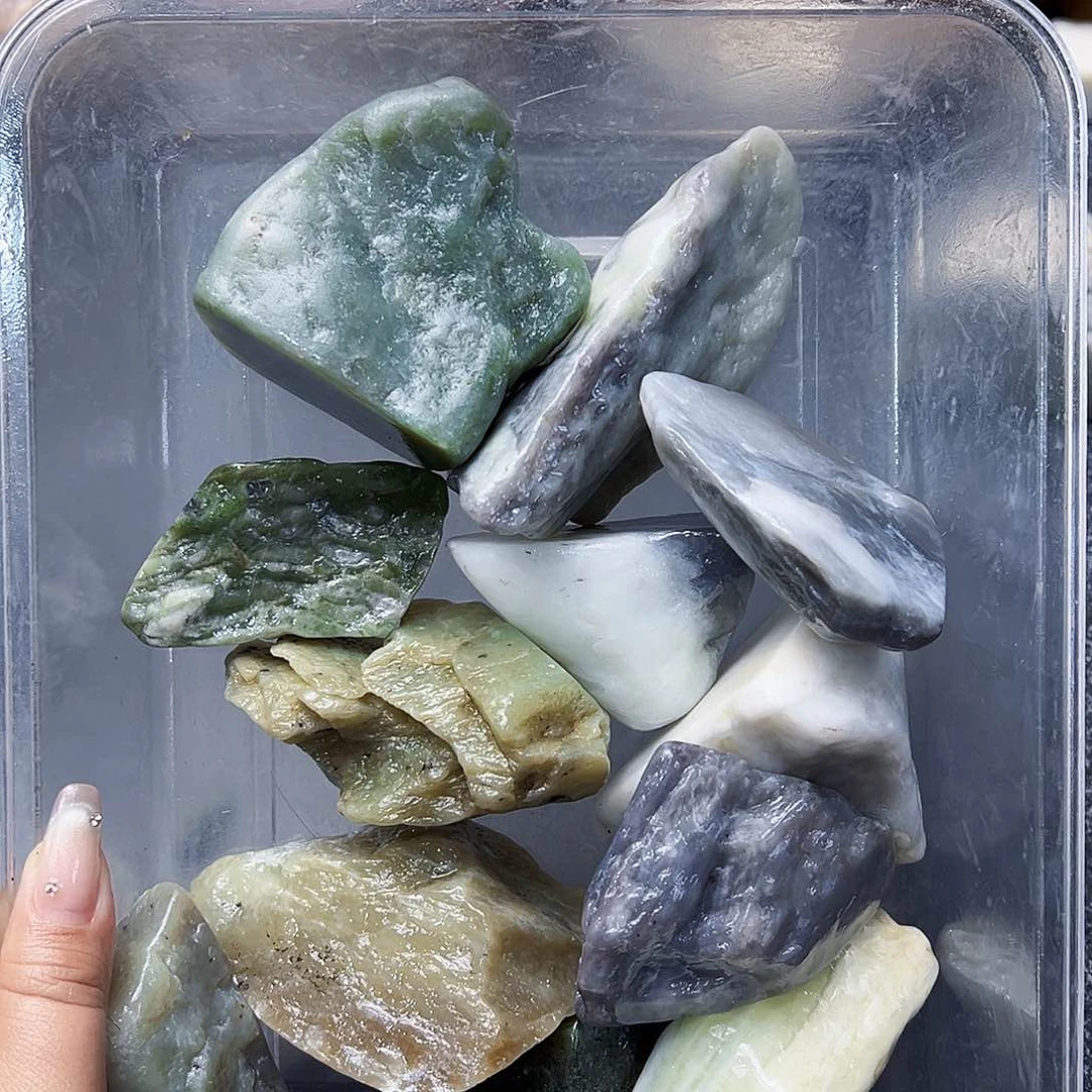 和田玉（糖玉）未镶嵌珠宝半成品
