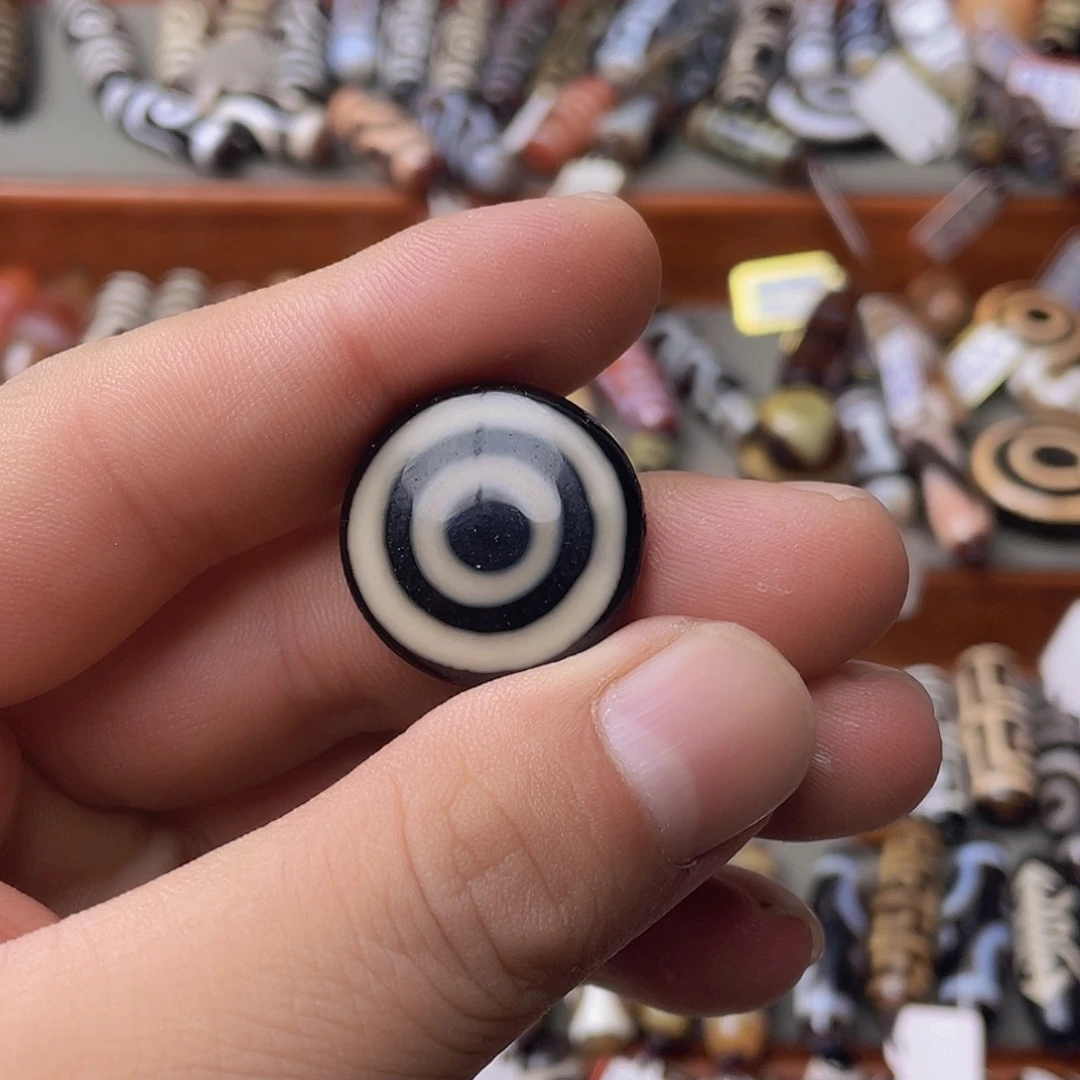 未镶嵌颈饰玛瑙/玉髓