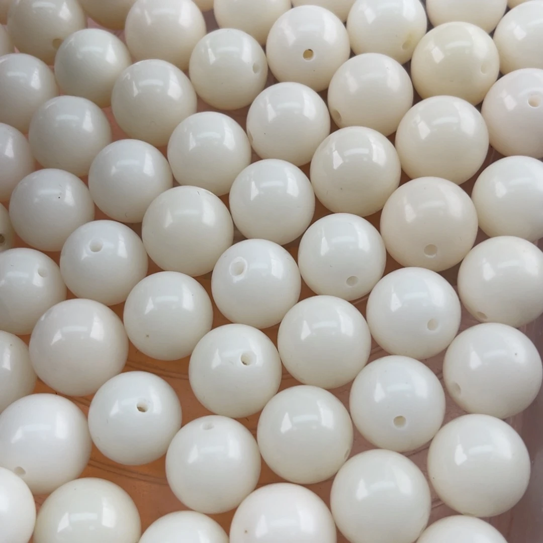 白玉菩提吊坠?****?z 17mm/50/微瑕大卡锅底