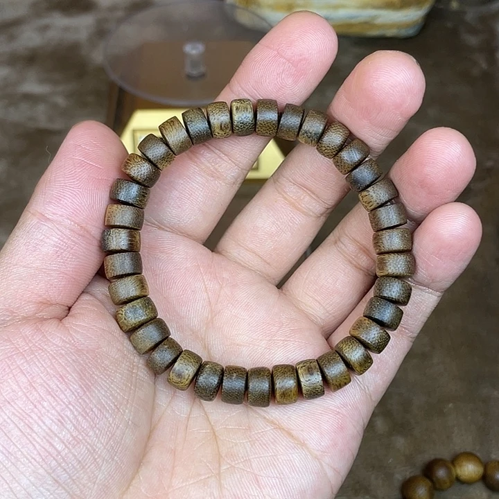 手串沉香芽庄白奇8.5单圈片片珠