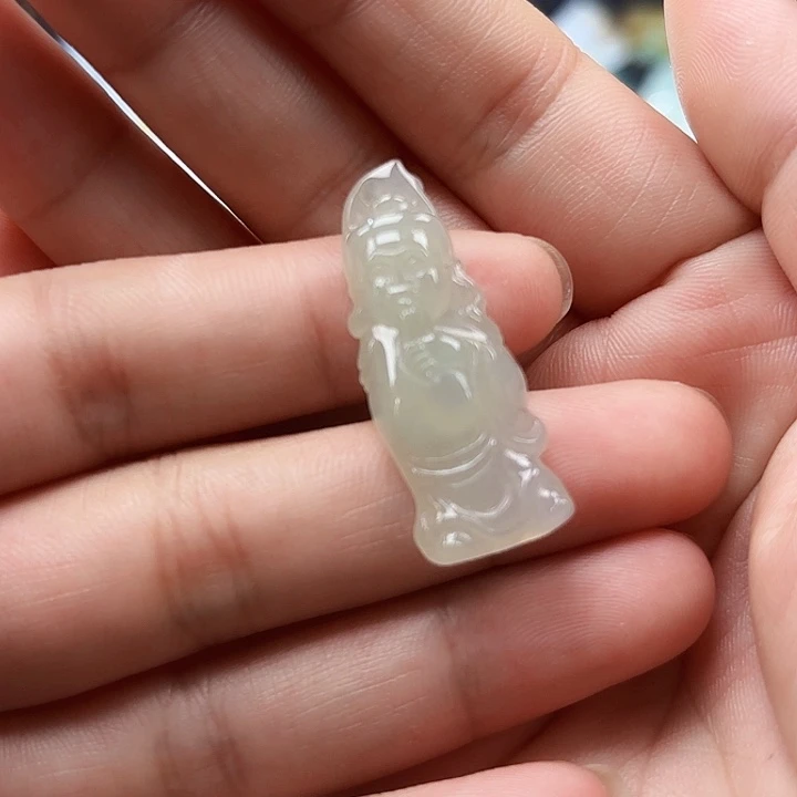 翡翠未镶嵌颈饰天然缅甸翡翠A货精美挂件