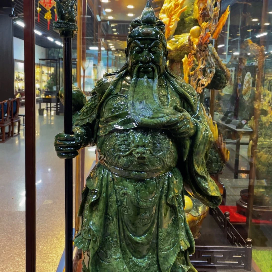 蛇纹石玉未镶嵌摆件