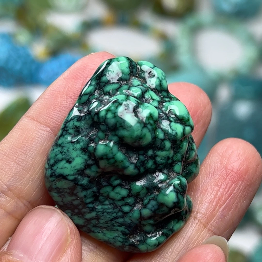 绿松石未镶嵌珠宝奇石