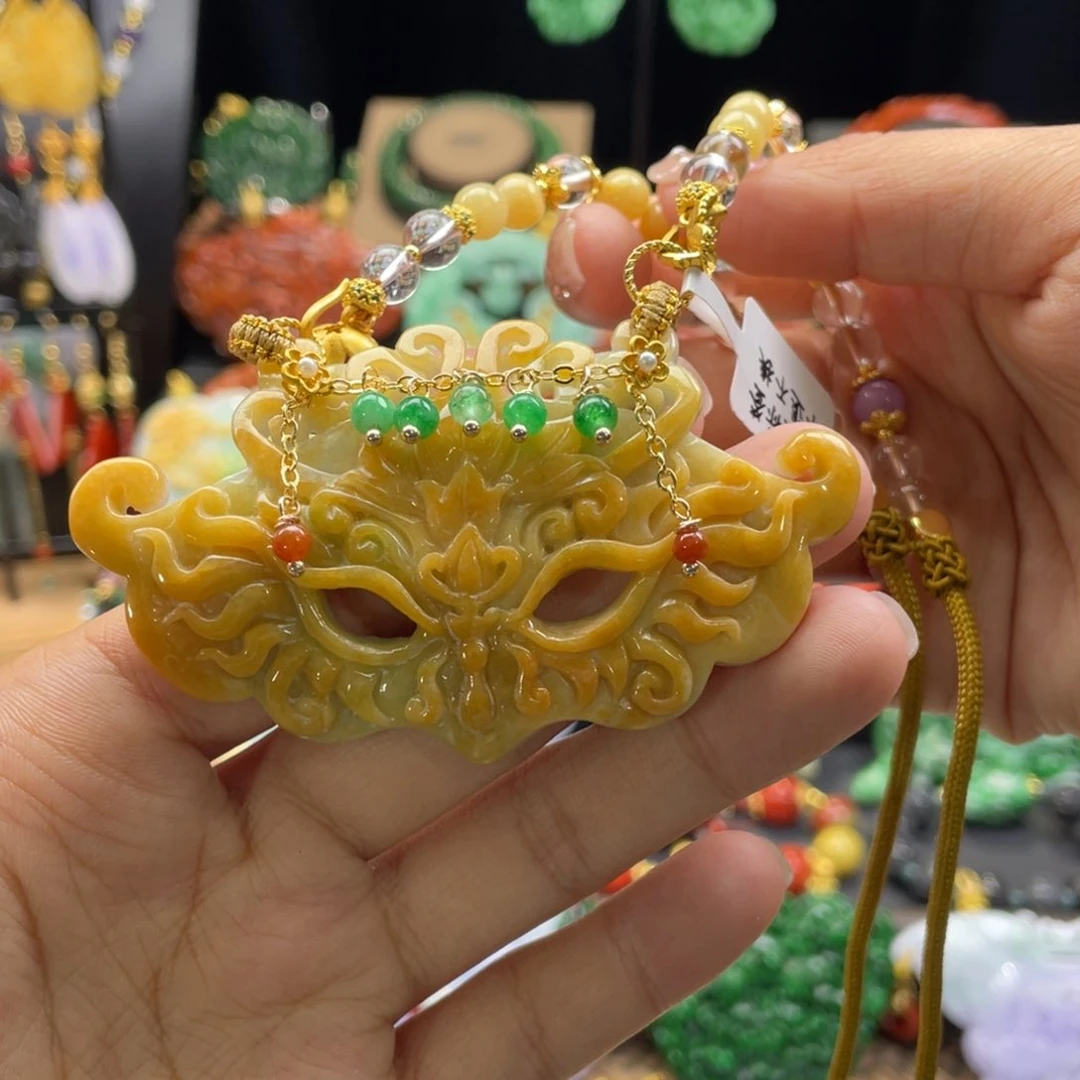 翡翠颈饰未镶嵌代编织