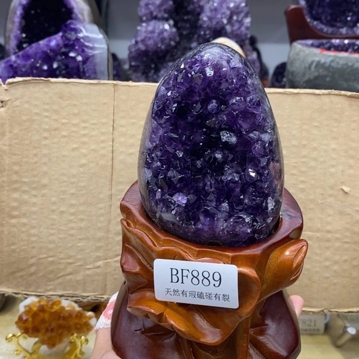 未镶嵌水晶大型摆件（非配饰）