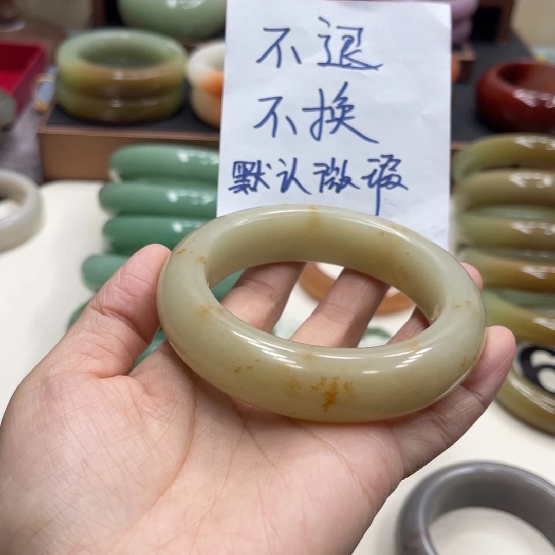 石英岩玉未镶嵌珠宝奇石58